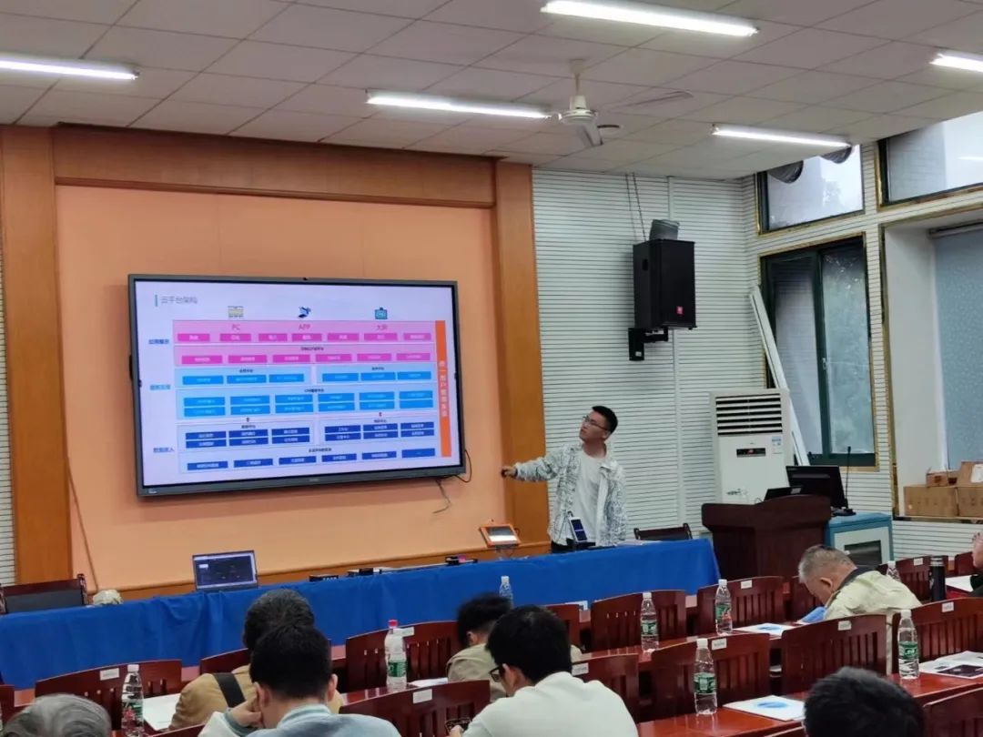普創(chuàng)云平臺(tái)事業(yè)部高級(jí)工程師李文濤